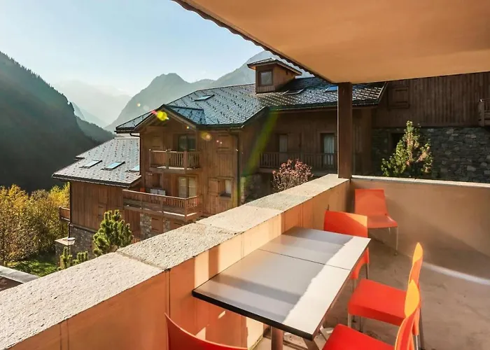 Les Alpages - 3 Pieces Pour 6 Personnes Mae-8864 *